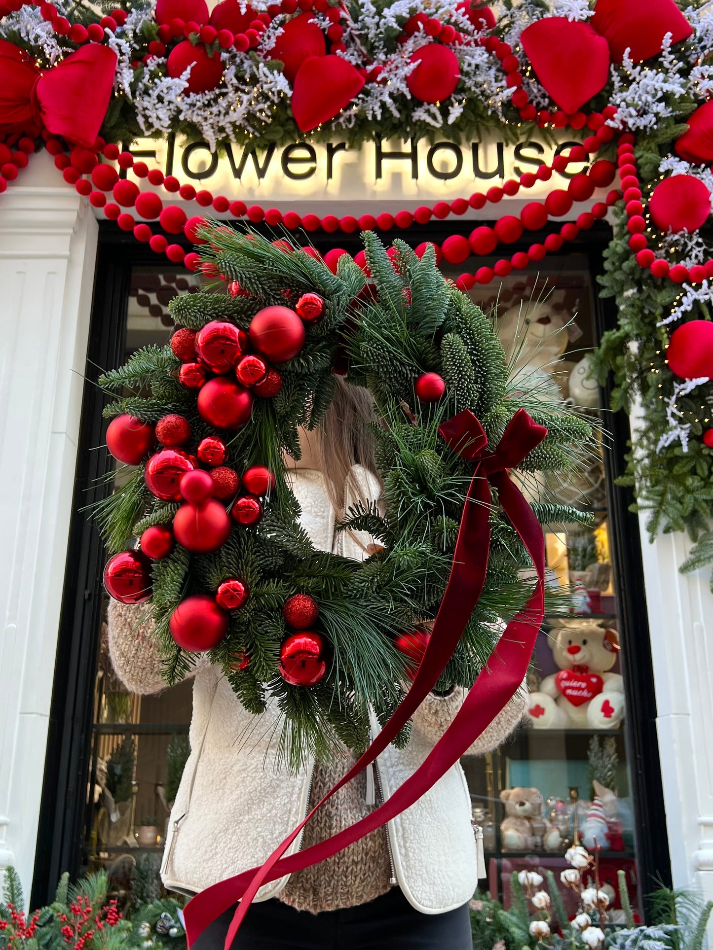 uby Crimson Christmas Wreath