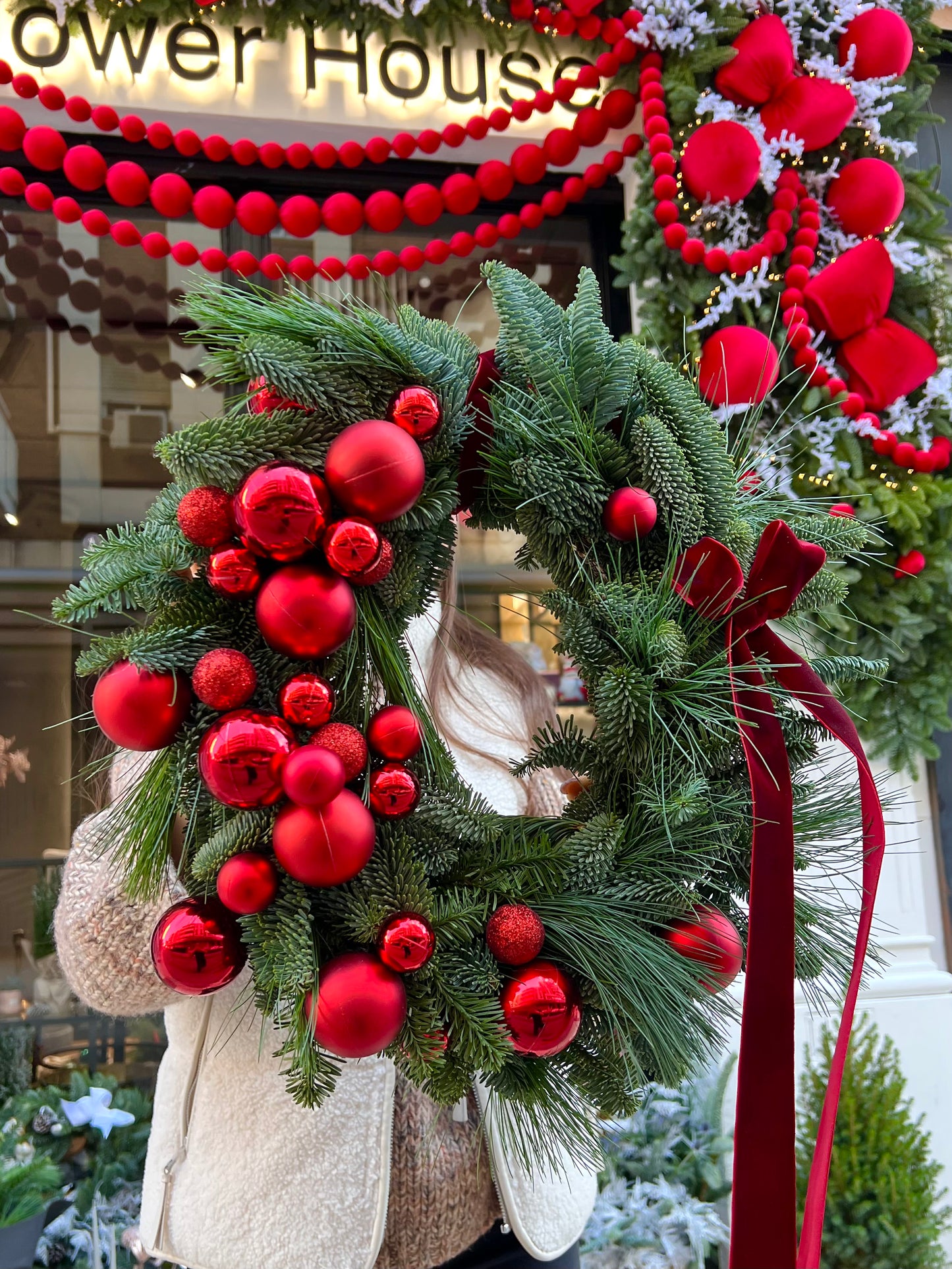 uby Crimson Christmas Wreath