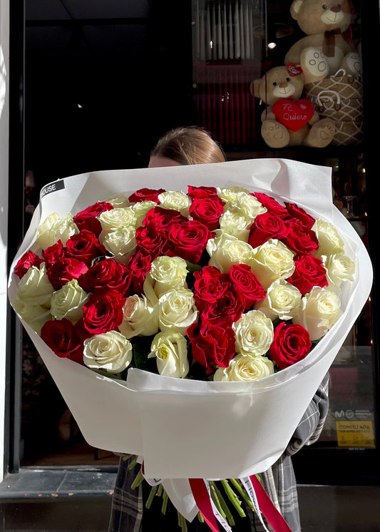 Red & White Roses